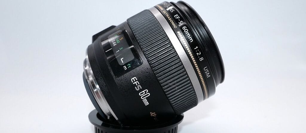 Canon macro EF-S 60 mm f/2.8